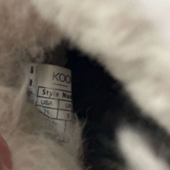 Koolaburra UGG Women’s Remley Navy Suede Mini Faux Shearling Lined Mini Boot - Picture 9 of 9